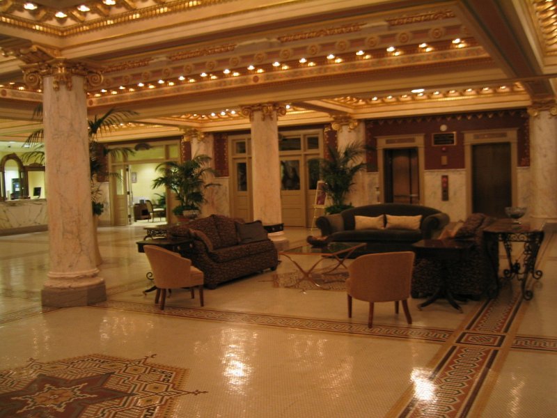Lobby2