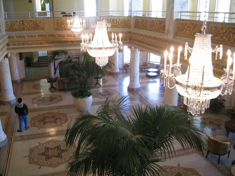 Lobby4